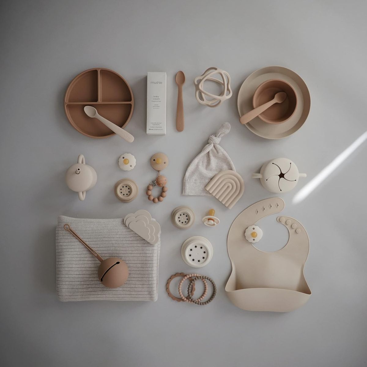 Porta Chupeta Infantil Mushie Cloudy Mauve