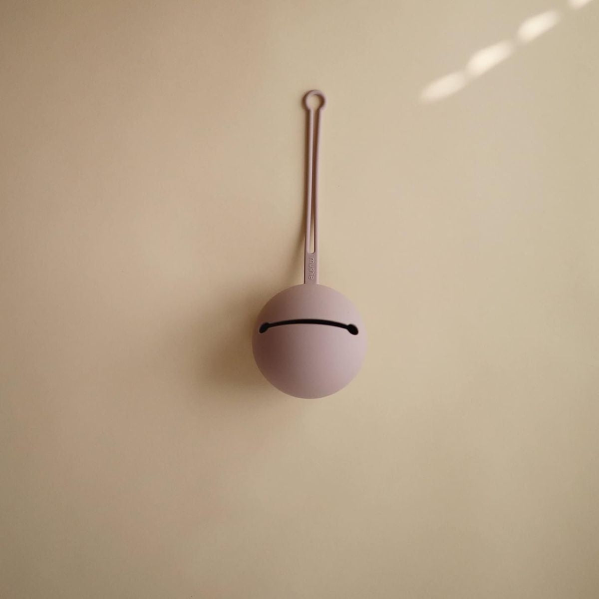 Porta Chupeta Infantil Mushie Soft Lilac