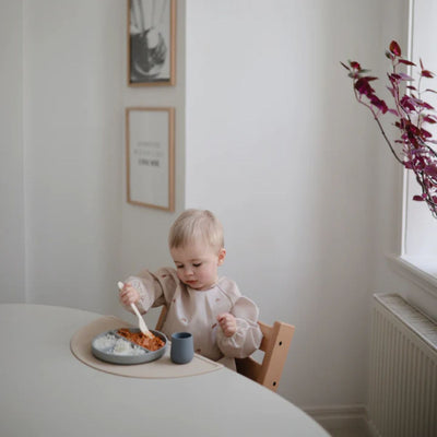 Prato De Sucção Infantil Mushie Dried Thyme