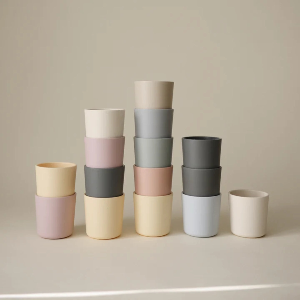 Kit De Copos Infantil Mushie Sage on Luna Baby Store Miami