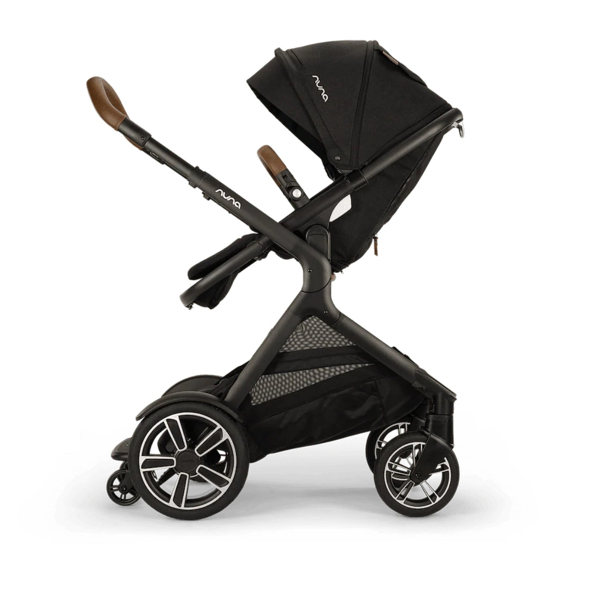 Carrinho de Bebê Travel Sistem Nuna Demi Next + Pipa Urbn Caviar