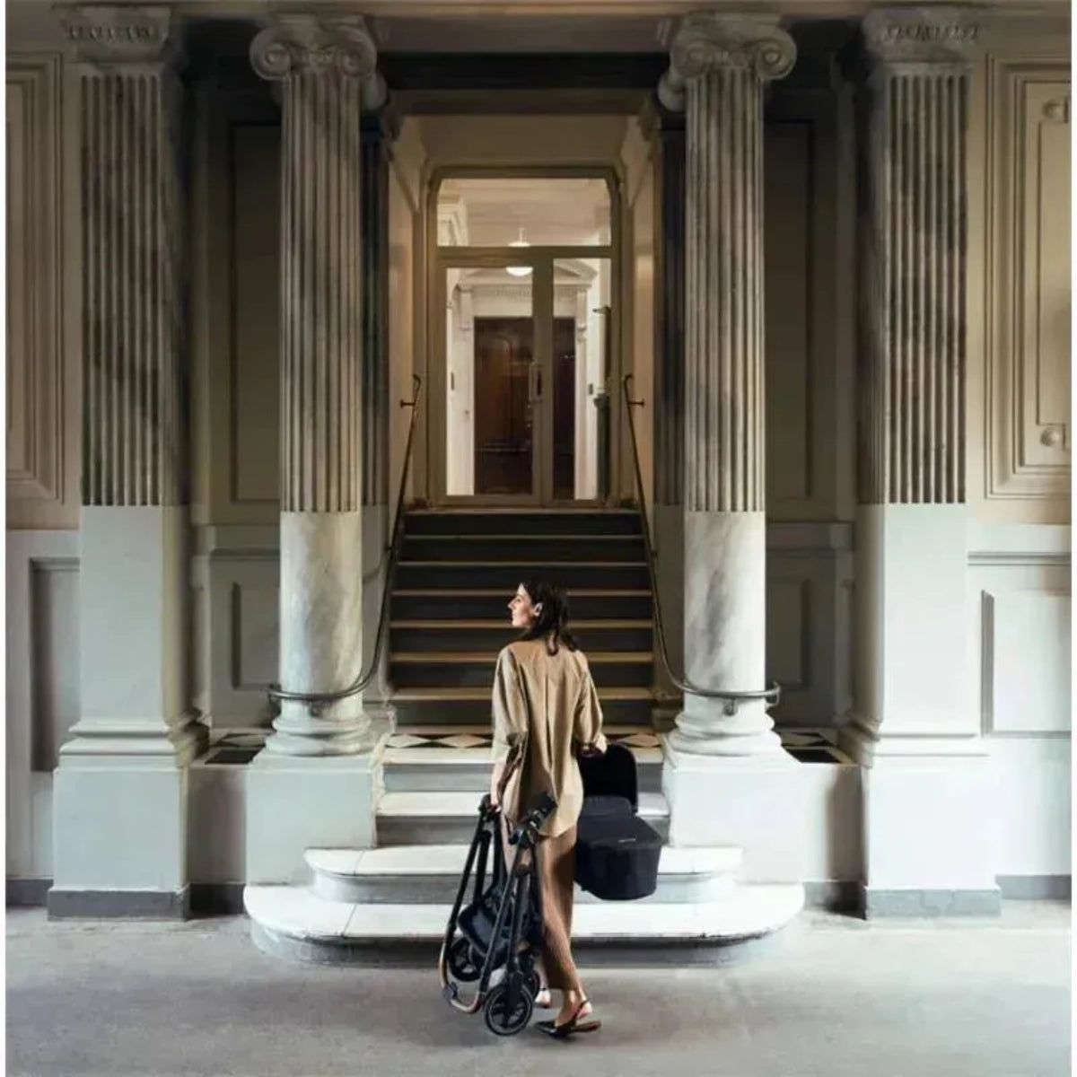 Carrinho de Bebê Nuna Swiv  Granite