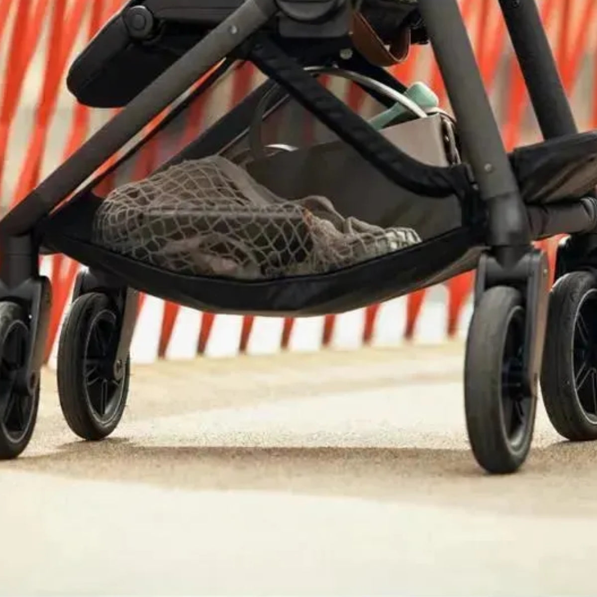 Carrinho de Bebê Nuna Swiv  Granite