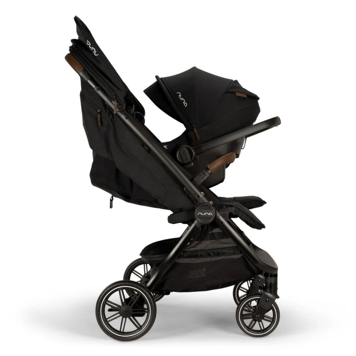 Carrinho de Bebê Duplo Nuna Trvl Caviar  on Luna Baby Store Miami