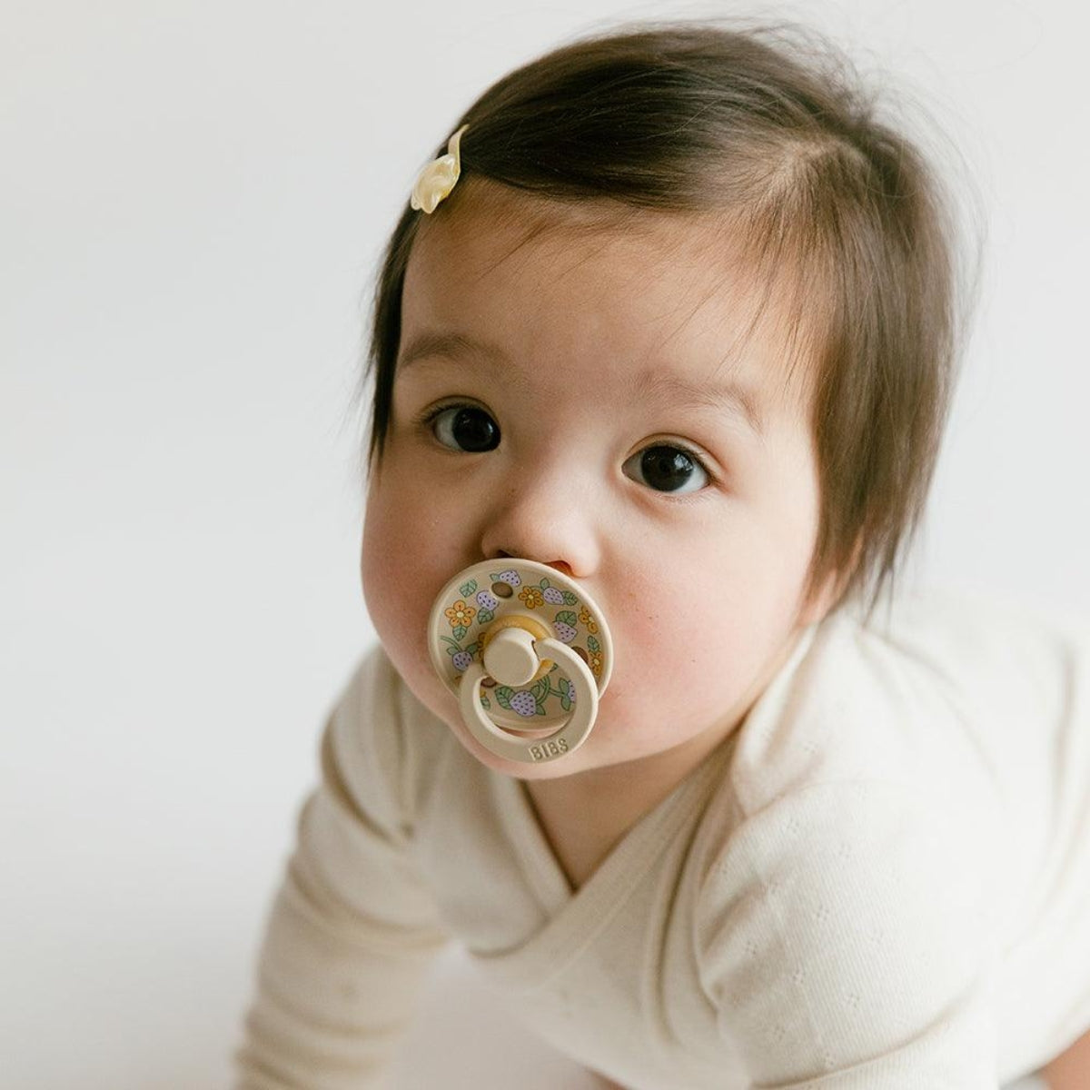BIBS x LIBERTY Colour 2 Pack Strawberries and Cream - Ivory Mix - 2 ( 6M +) on Luna Baby Store Miami