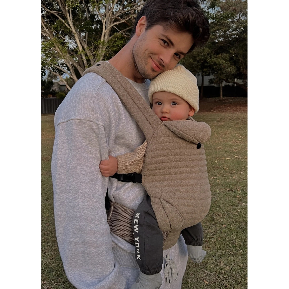 Bumpsuit The Armadillo Baby Carrier - Oyster