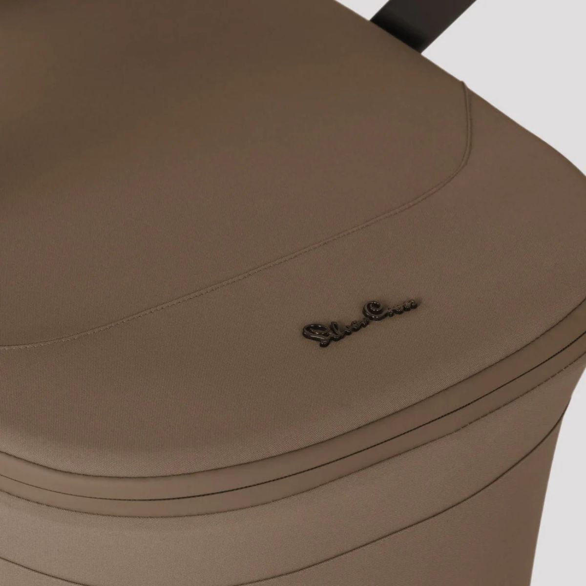 Silver Cross Breez Compact Bassinet - Maple on Luna Baby Store Miami