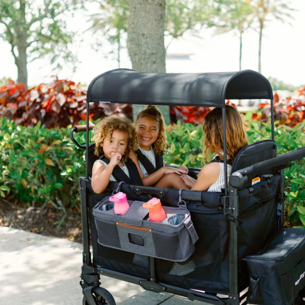 Console grande para pais Wonderfold com porta-copos isolados - Volcanic Black