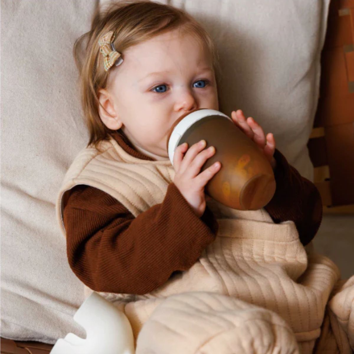 Mamadeira Heorshe de Pescoço Ultra Largo 240 ml – Cinza